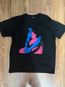 t-shirt tv girl